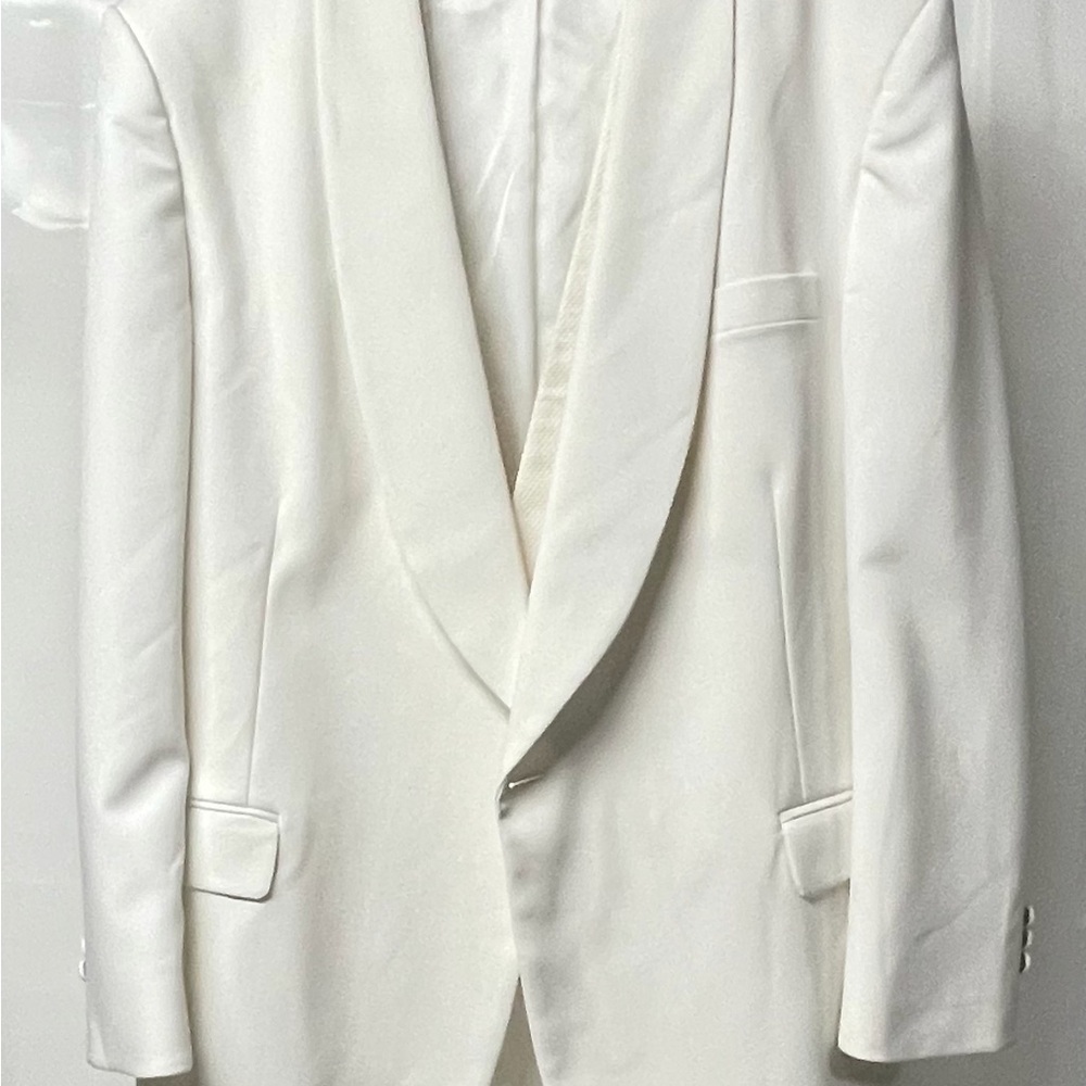 Tuxedo Jacket - Elegant Formal Vest Bow Tie Wash and Wear - Picture 12 of 13